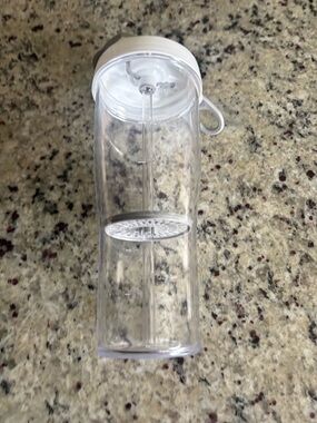 Pampered Chef Infusion Water Bottle New with Marks from Storage